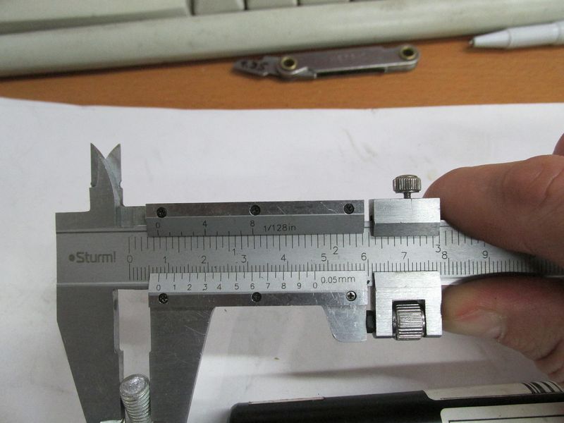 Стойка окна кабины газовая CPCD30