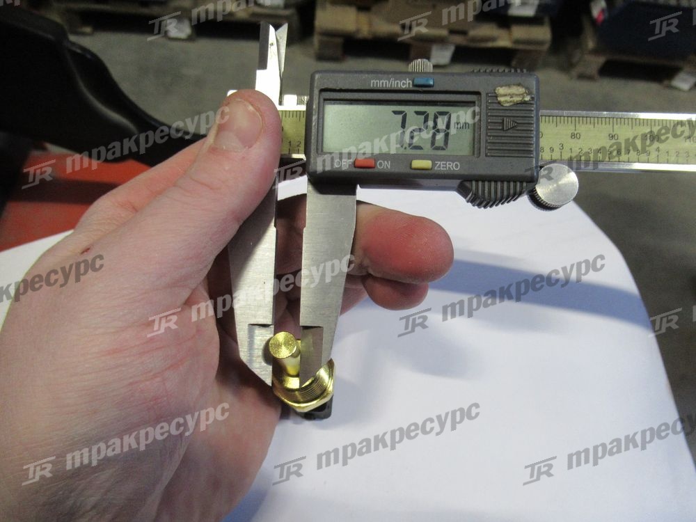 Датчик температуры охлаждающей жидкости ISUZU C240PKJ Z-8-97069-786-1