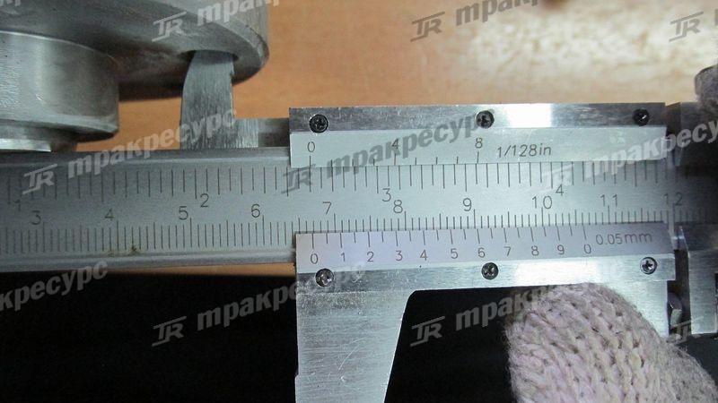 Насос водяной ISUZU 6BG1 Z-1-13650-018-1
