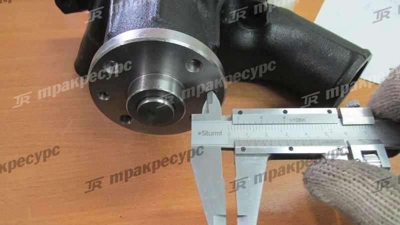 Насос водяной ISUZU 6BG1 Z-1-13650-018-1