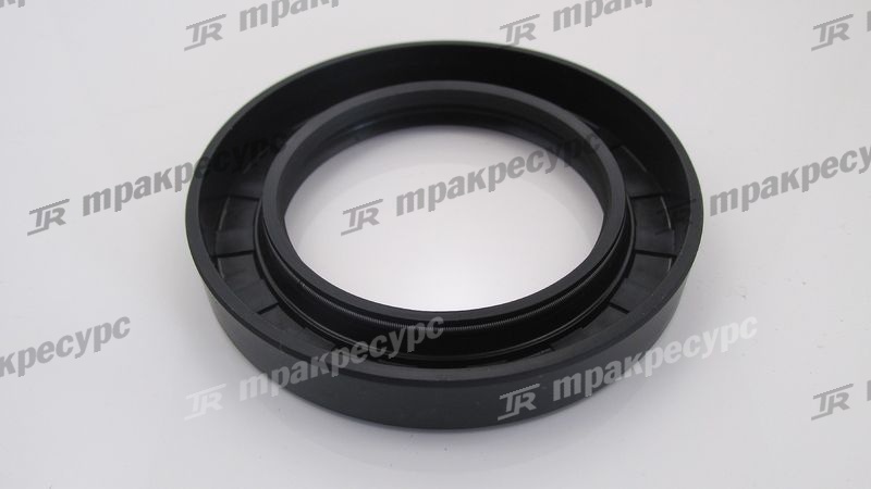 Сальник ступицы 256G3-02041