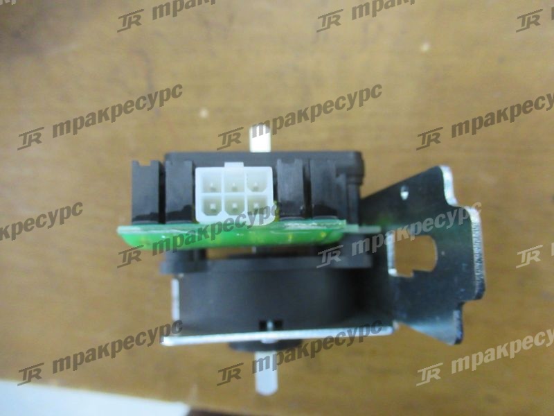 Потенциометр 45213608600