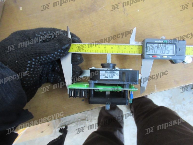 Потенциометр 45213608600
