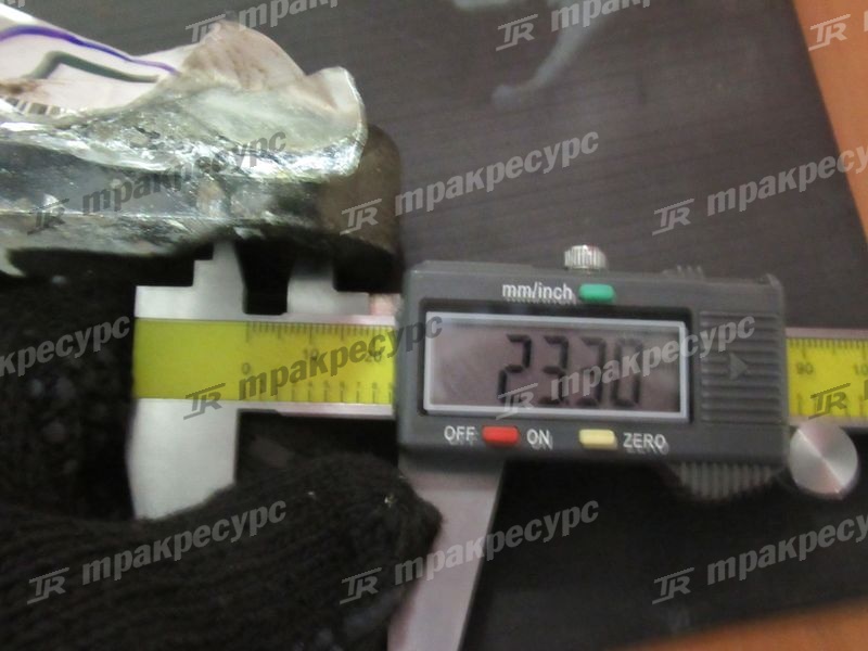 Кулак поворотный "Kanglong" правый CPD10/15