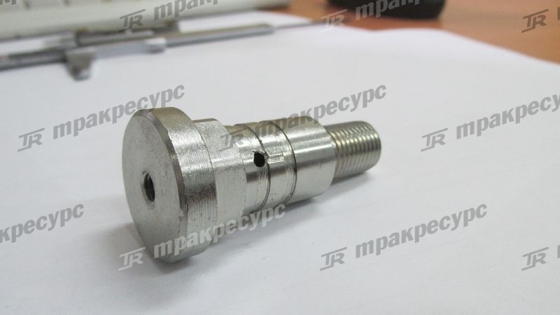 Ось 43731-23442-71/8764258