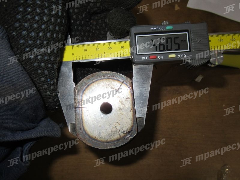 Палец сочленения нижний 60A0093