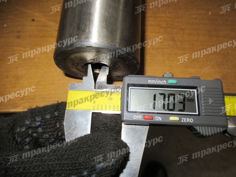 Палец сочленения нижний 60A0093