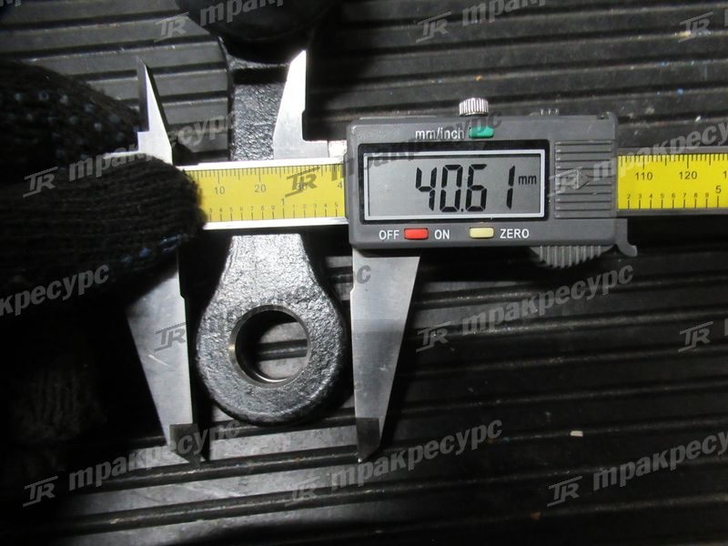 Наконечник рулевой правый 3BA-24-71320