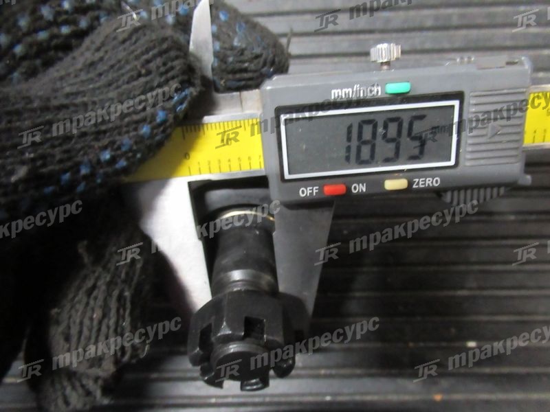 Наконечник рулевой правый 3BA-24-71320