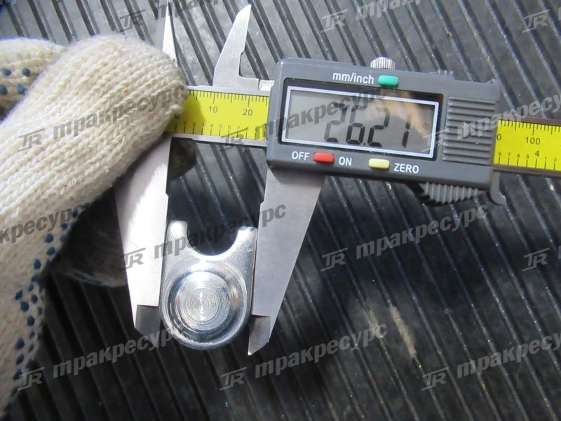 Ось 3EB-24-51281