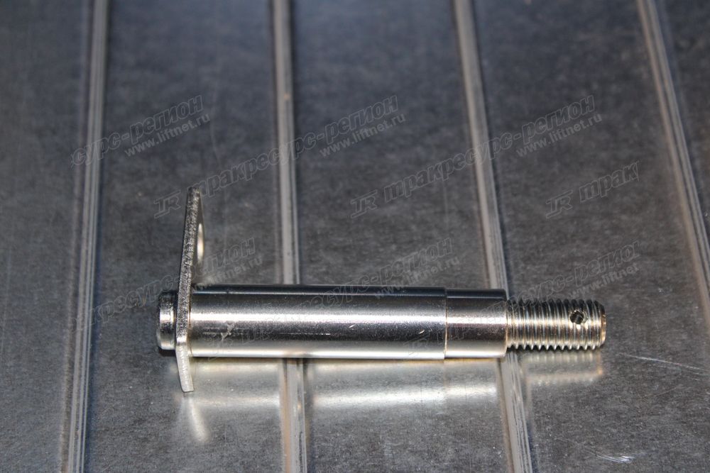 Ось 3EB-24-32370