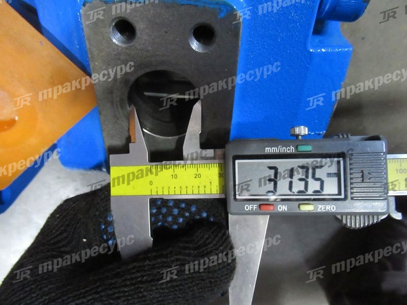Насос системы рулевого управления 11C0021