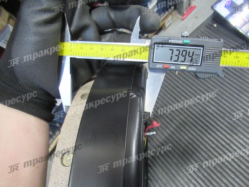 Сервотормоз правый в сборе CPCD20/25