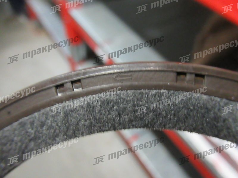 Сальник вала коленчатого задний ISUZU 4JG2PJ Z-8-97020-328-0