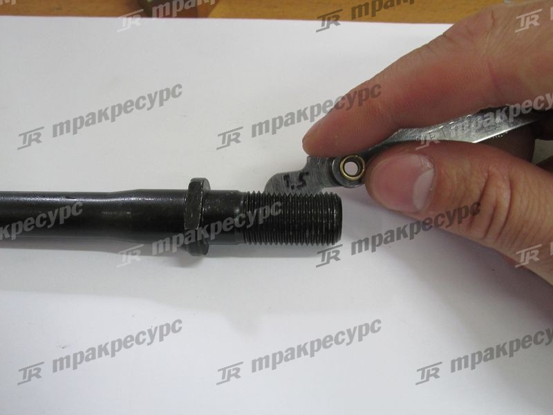 Шпилька ступицы 27413-02031