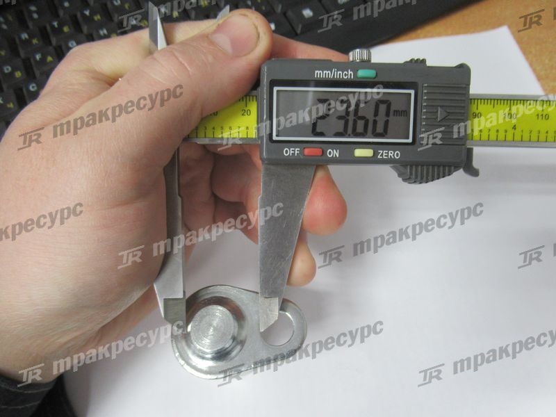 Ось 3EB-24-51280