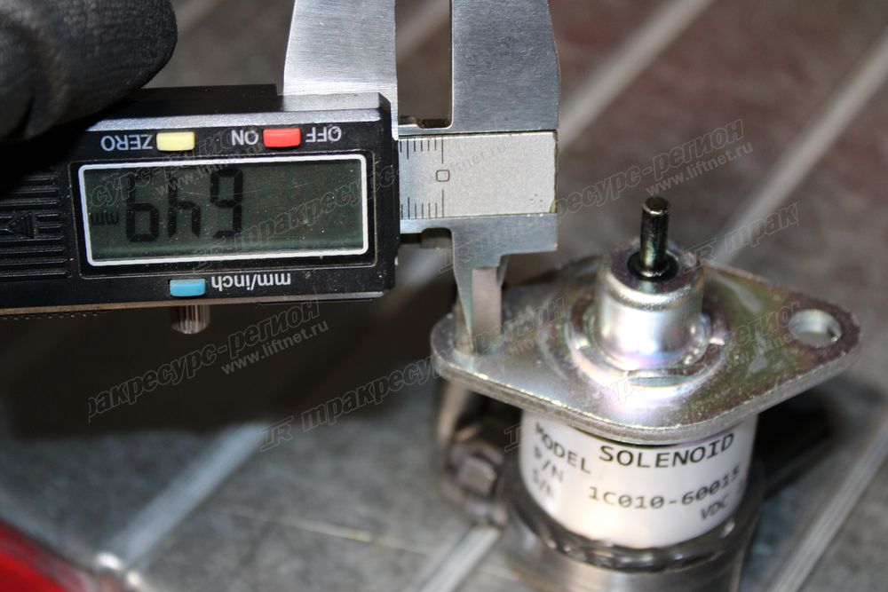 Клапан электромагнитный KUBOTA V3300 BN-1C010-60014