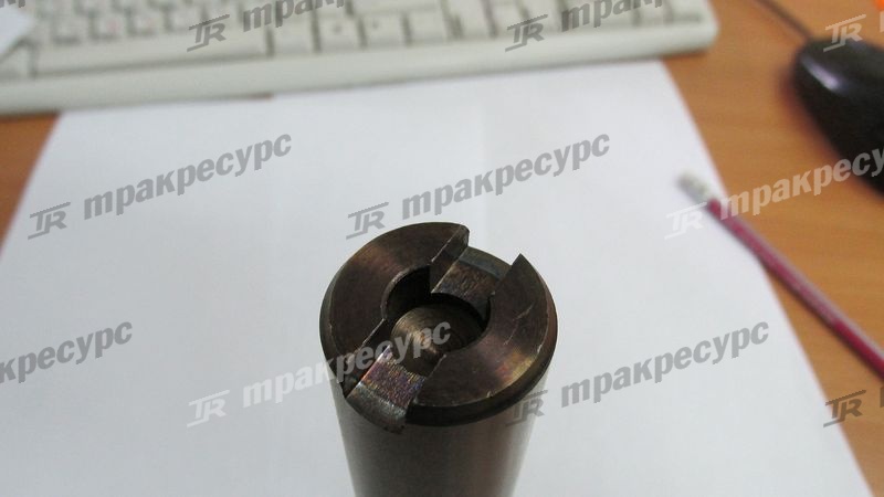 Ось кулака поворотного 3EB-24-51271
