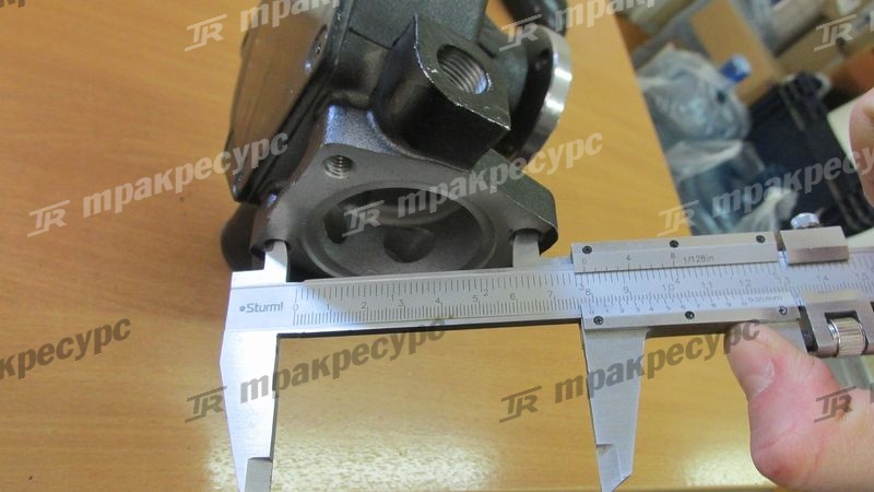 Насос водяной 4D92E/4D94E/4D98E YM129900-42054