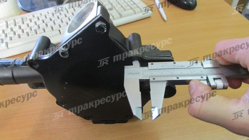 Насос водяной 4D92E/4D94E/4D98E YM129900-42054