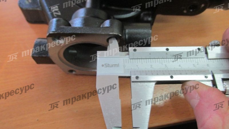 Насос водяной 4D92E/4D94E/4D98E YM129900-42054