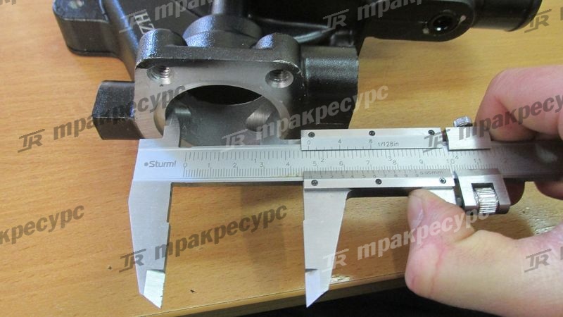 Насос водяной 4D92E/4D94E/4D98E YM129900-42054