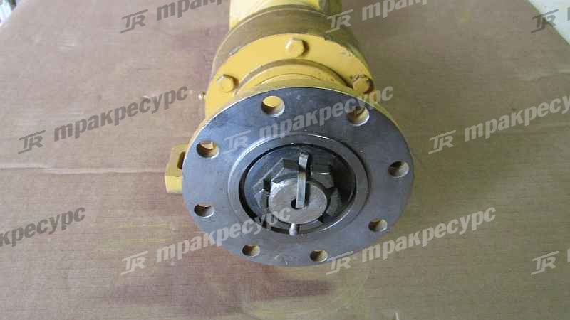 Вал карданный передний XG955