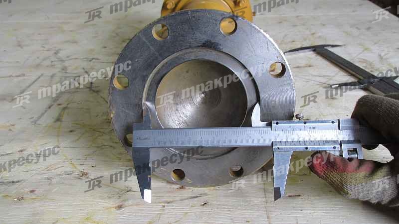 Вал карданный передний XG955