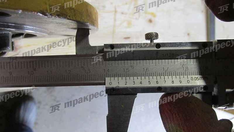 Вал карданный передний XG955