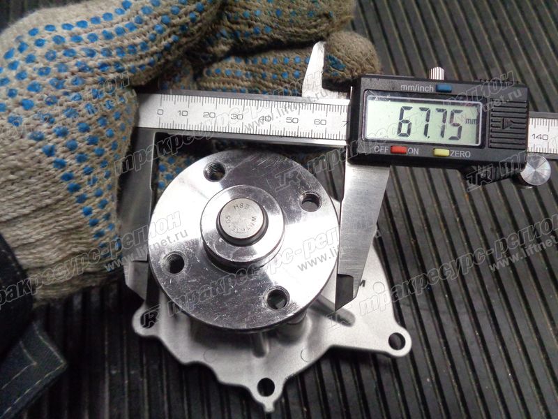 Насос водяной TOYOTA 1DZ 16110-78703-71
