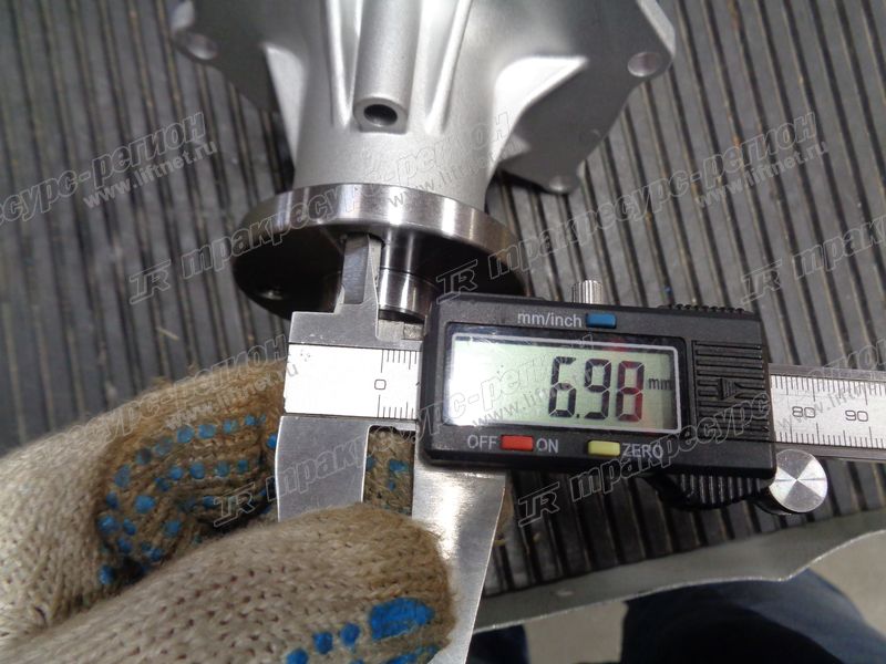 Насос водяной TOYOTA 1DZ 16110-78703-71