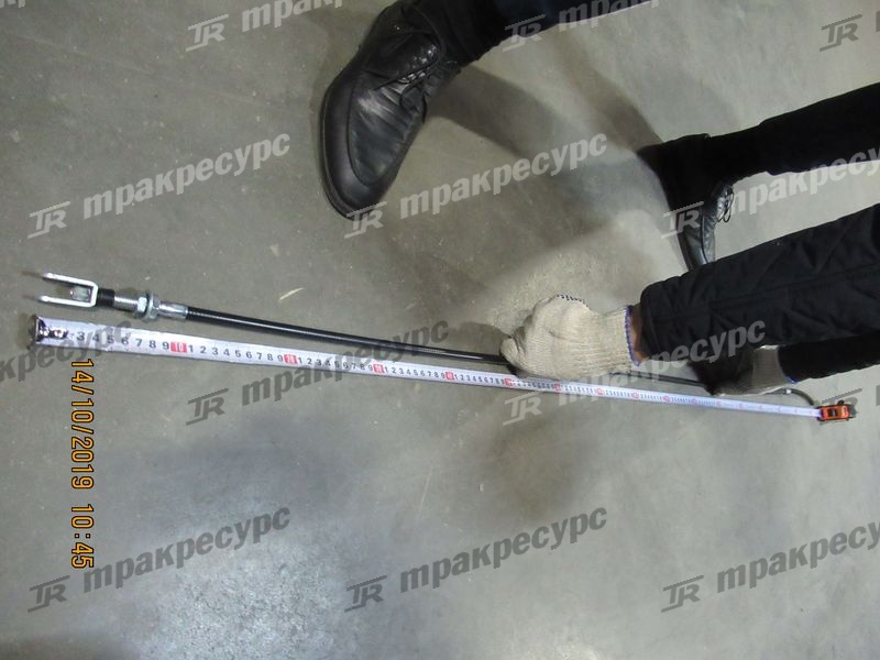 Трос ручного тормоза правый 47504-13310-71