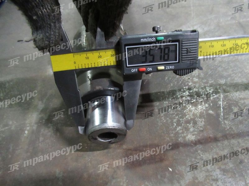 Цилиндр подъема VM300 правый "ChiDian/FuJian" CPCD10/15