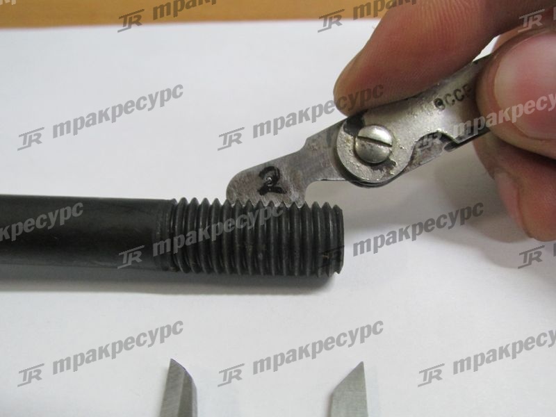 Болт головки блока цилиндров-3 YC6108G