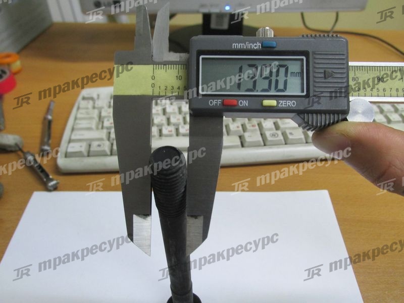 Болт головки блока цилиндров-5 YC6108G