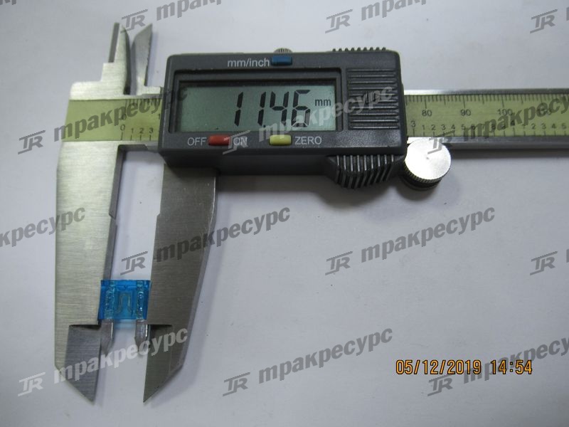 Предохранитель плавкий 15A 22N52-42331