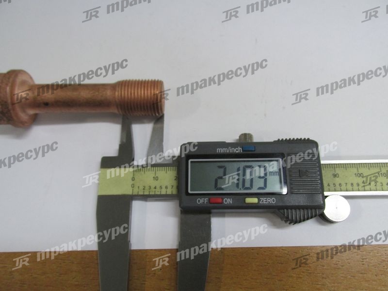 Болт шатуна 6135K-13B