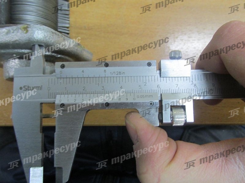 Элемент фильтра масляного двигателя 6135K-13B
