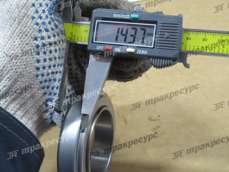 Подшипник упорный 135C3-12081