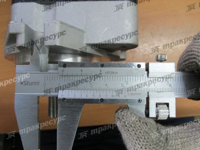 Насос гидравлический 67110-30550-71