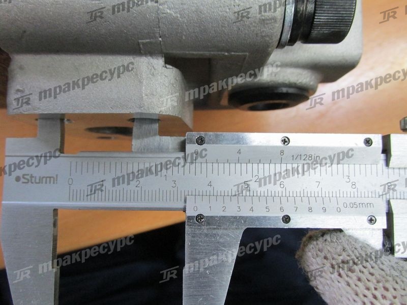 Насос гидравлический 67110-30550-71