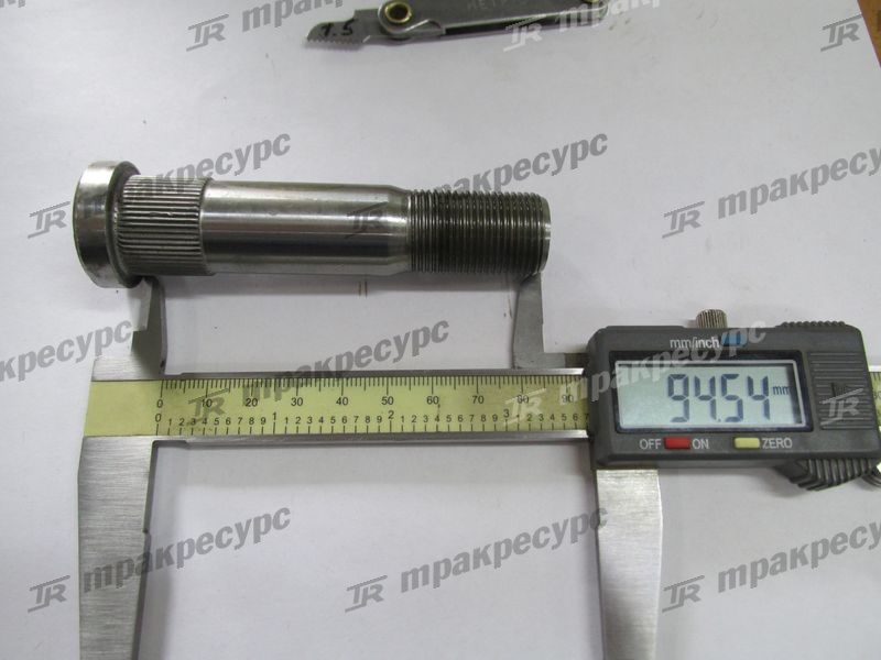 Болт ступицы 3EB-21-52380