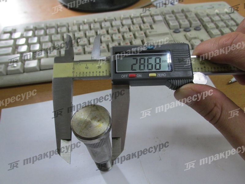Болт ступицы 3EB-21-52380