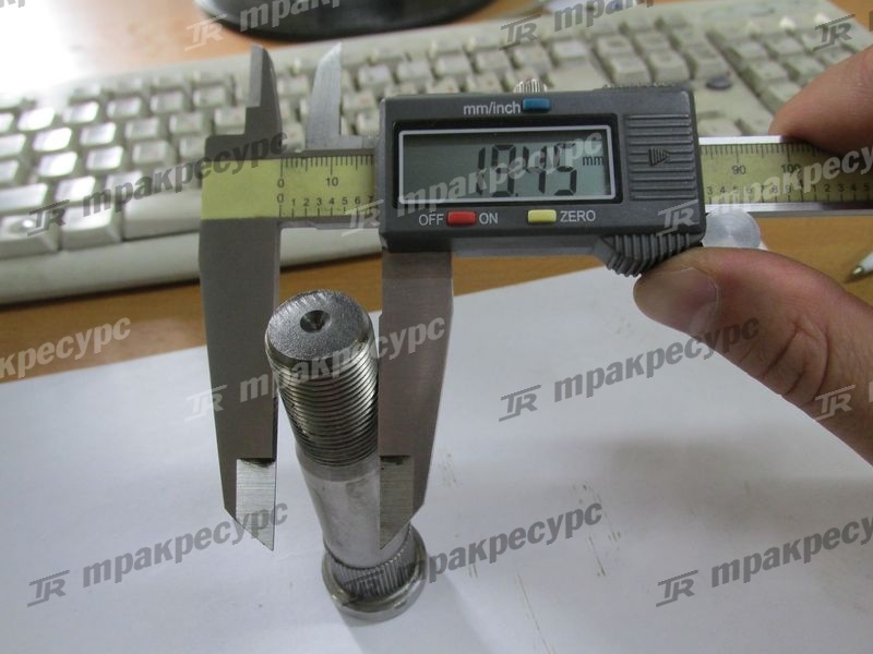 Болт ступицы 3EB-21-52380