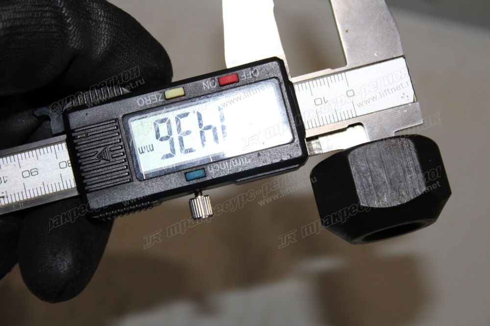 Гайка 90179-16003-71