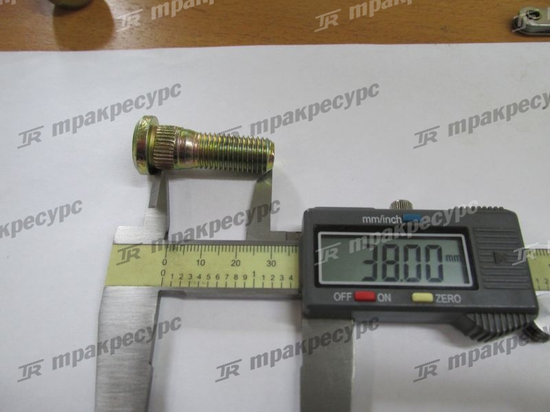 Болт ступицы 34A-24-11220