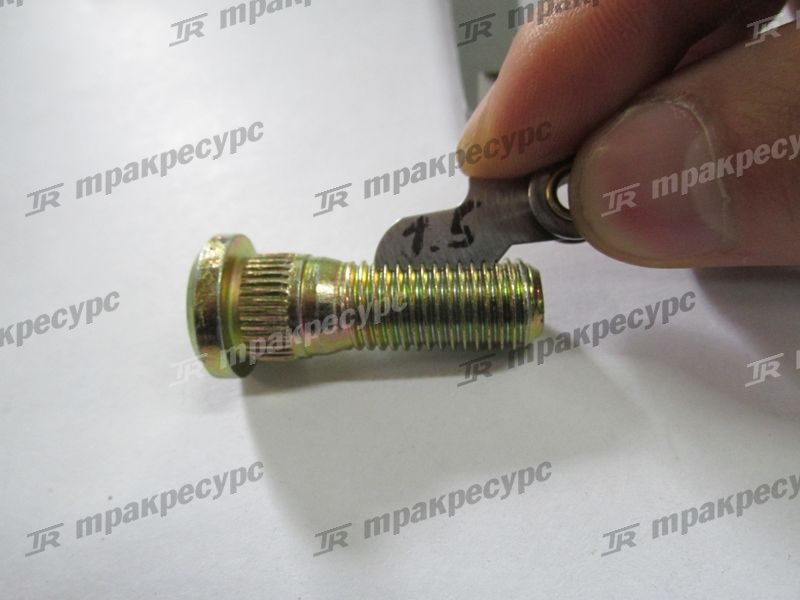 Болт ступицы 34A-24-11220