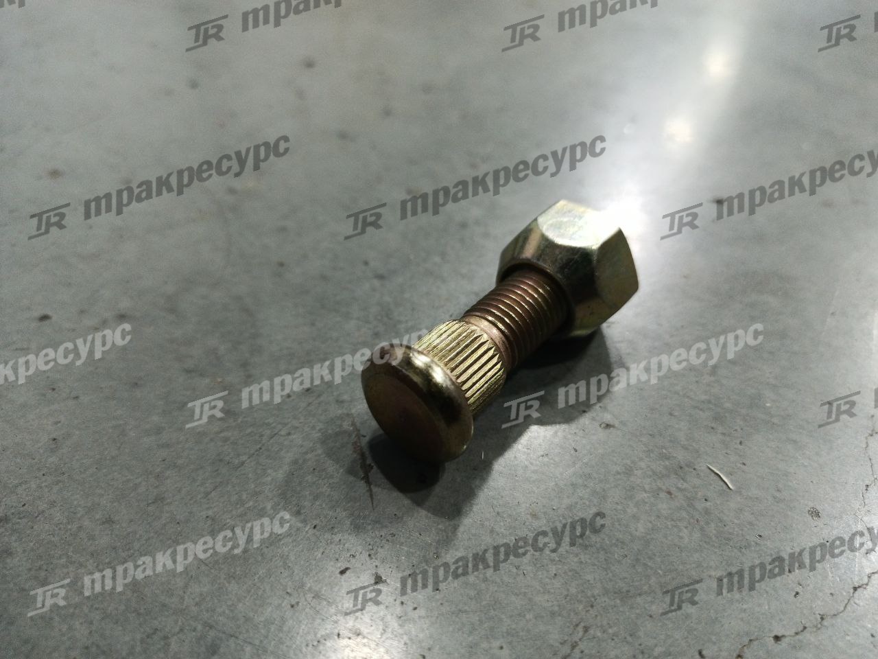 Болт ступицы 34A-24-11220