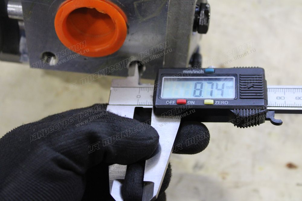 Насос системы рулевого управления ZL30/ML333R