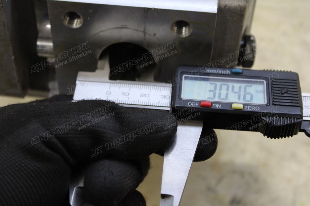 Насос системы рулевого управления ZL30/ML333R